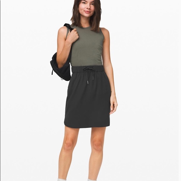 🚨FLASH SALE 🍋NWT LULULEMON ON THE FLY SKIRT - Picture 2 of 4